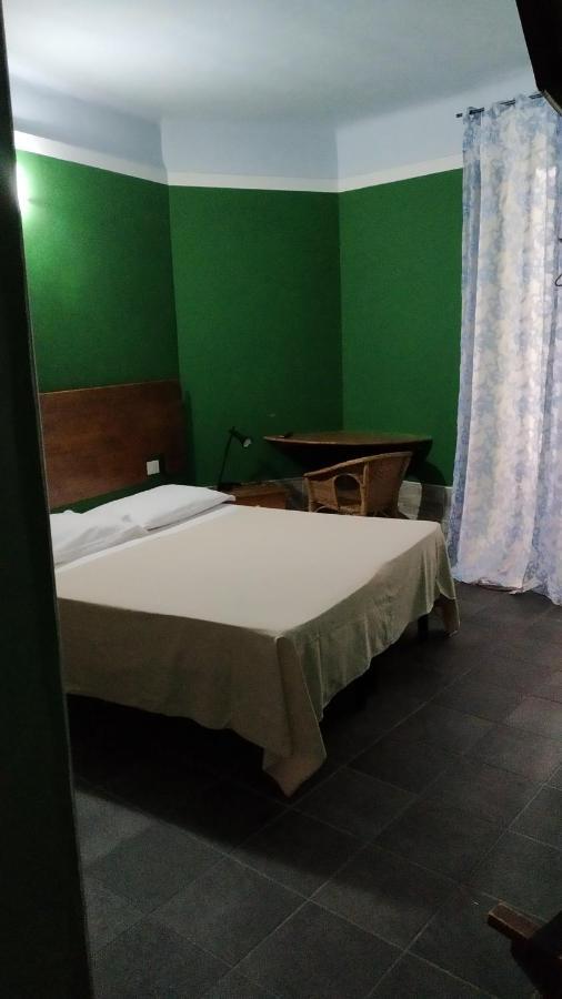 Affittacamere A Posada La Spezia Esterno foto